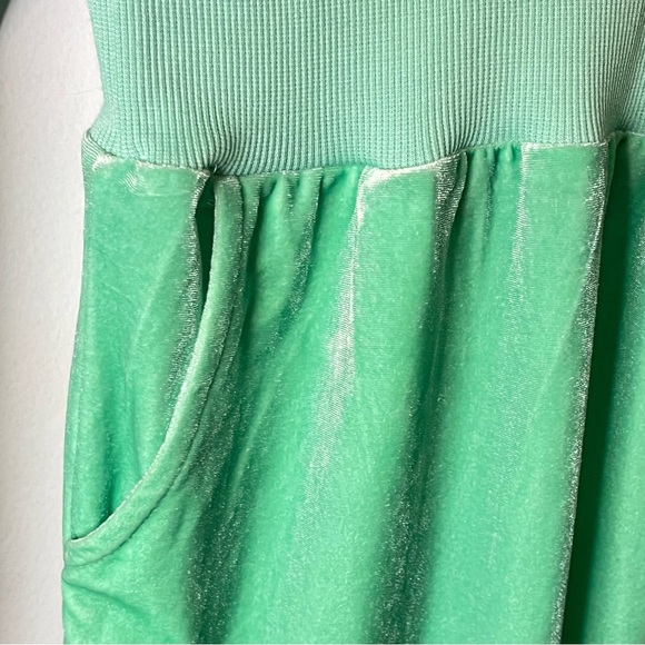 (NWT) EROS Women’s Mint Velour Hooded Dress, Size Medium - Picture 4 of 12